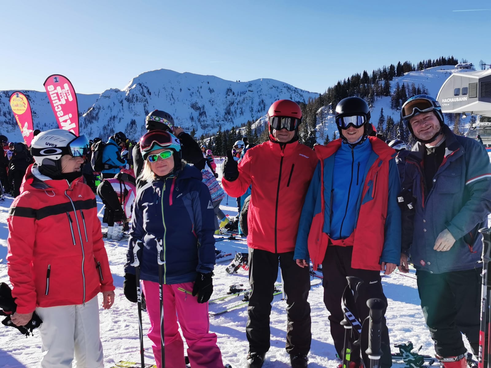T11 Pano03